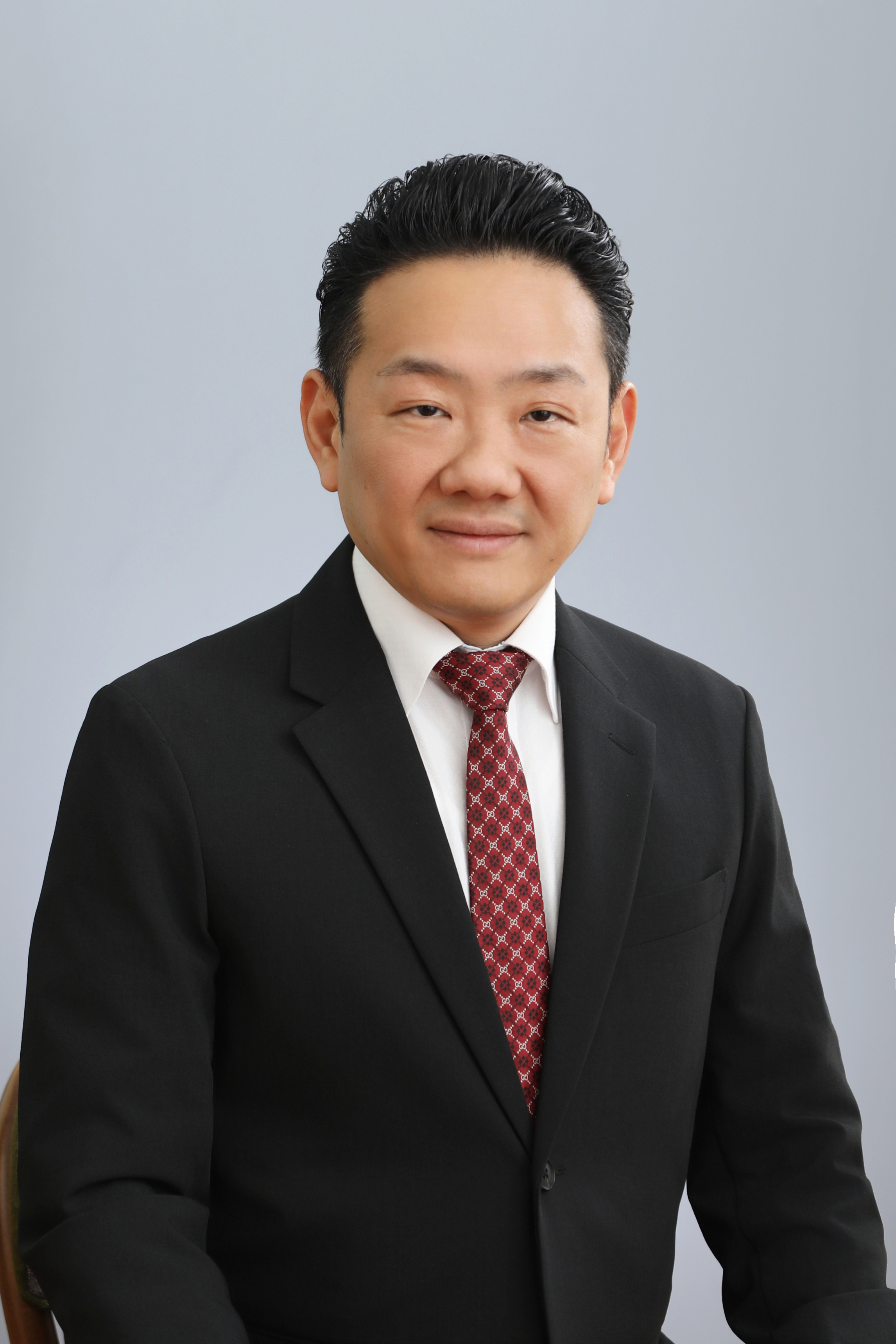 近田 知晃 画像